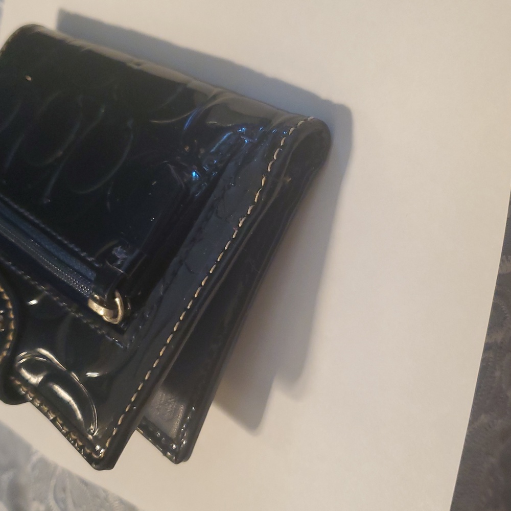 Coach Blue Patent Leather Wallet with Signature Gloss - Picture 6 of 7